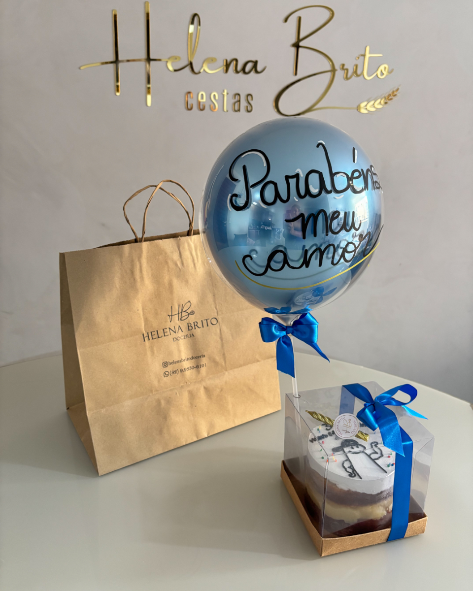 Bento Cake com balão